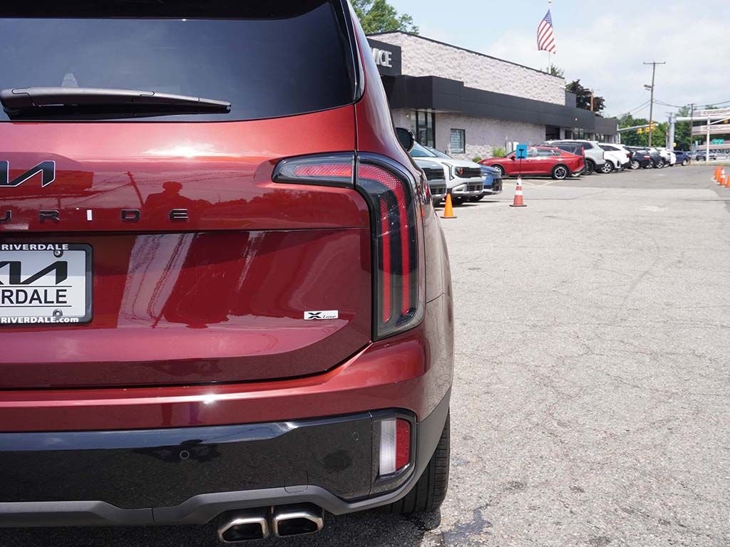 Used 2024 Red Kia SX-Prestige X-Line image 22