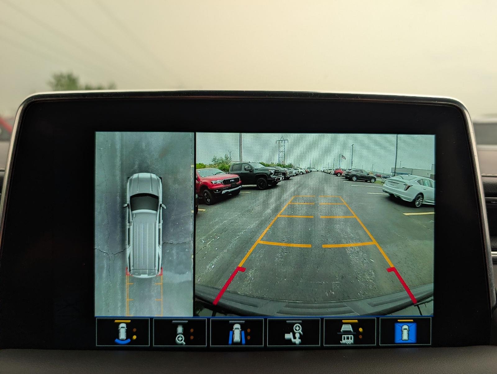 Used 2024 Onyx Black GMC SLT image 19