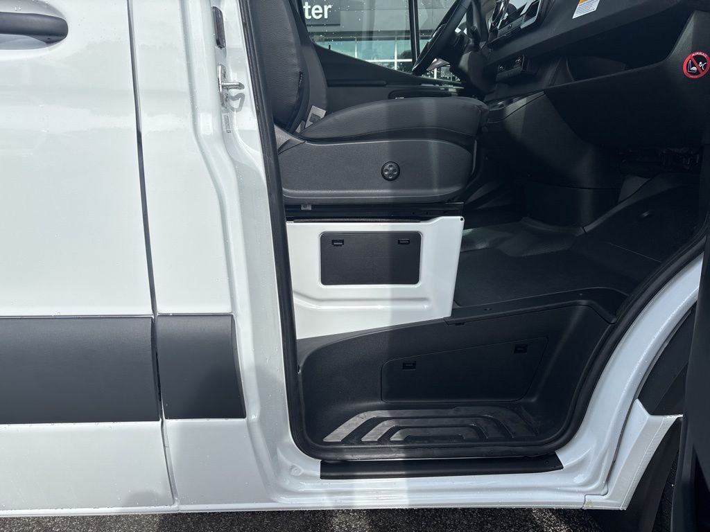 New 2026 White Mercedes-Benz Cargo 170 WB image 25