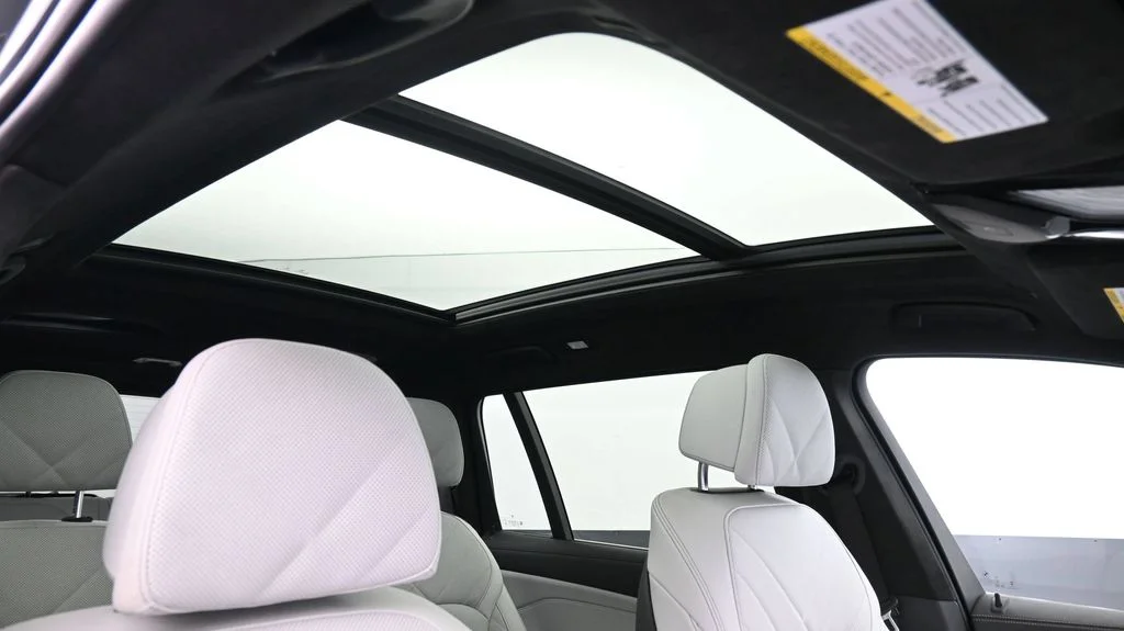 2023 BMW X7 40i - Photo 25