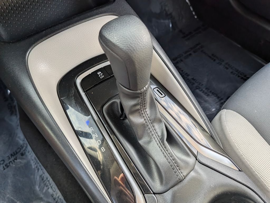 2023 Toyota Corolla LE - Photo 25