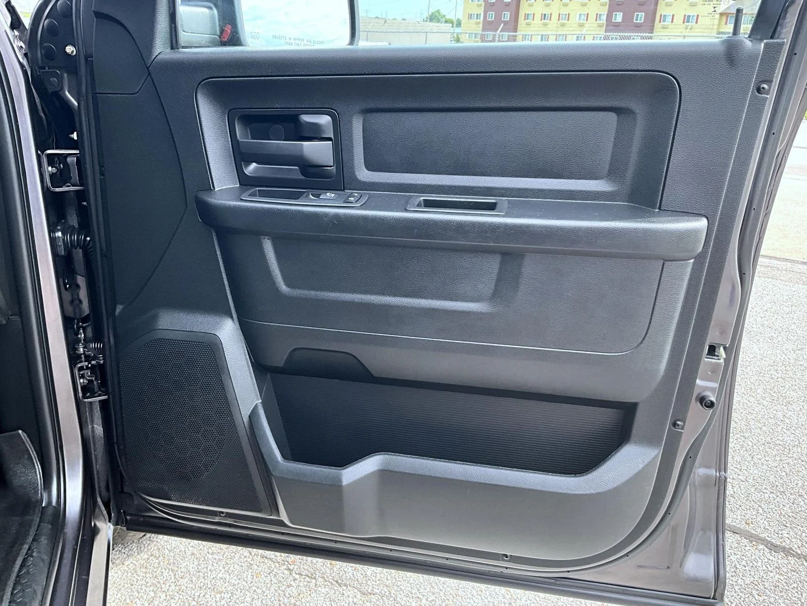Certified Used 2019 Gray Ram Express image 18