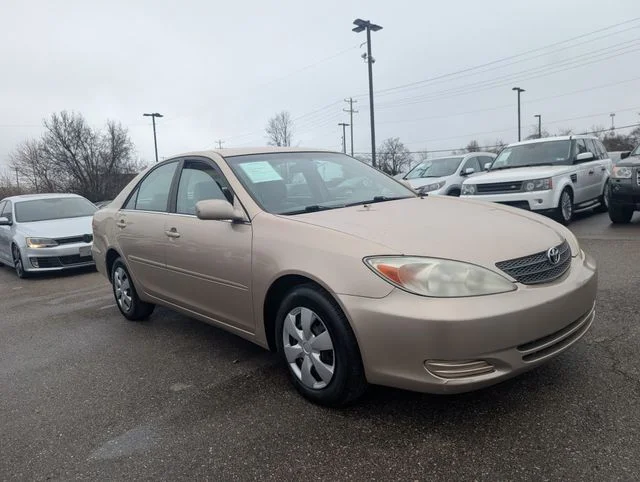 2002 Toyota Camry LE 4AT's photo
