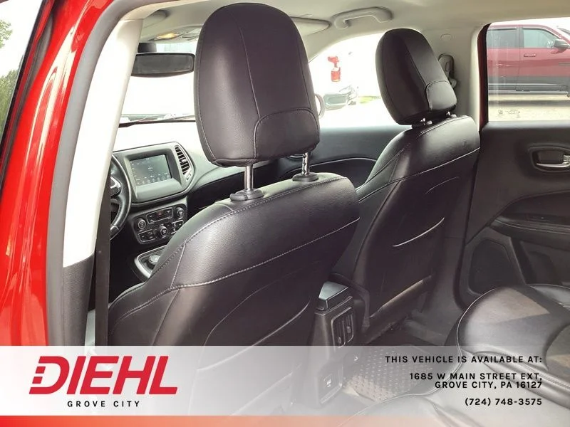 Used 2020 Red Jeep Latitude image 16