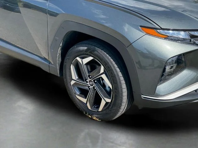 Used 2023 Gray Hyundai SEL Convenience image 10