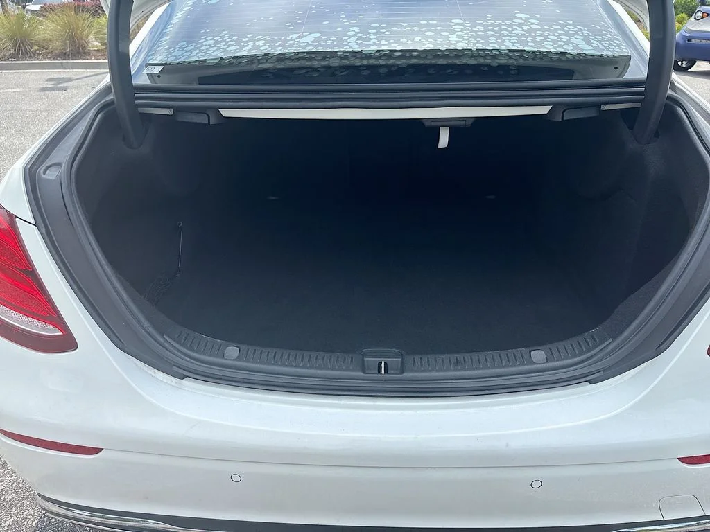 Used 2018 Polar White Mercedes-Benz E 300 image 10