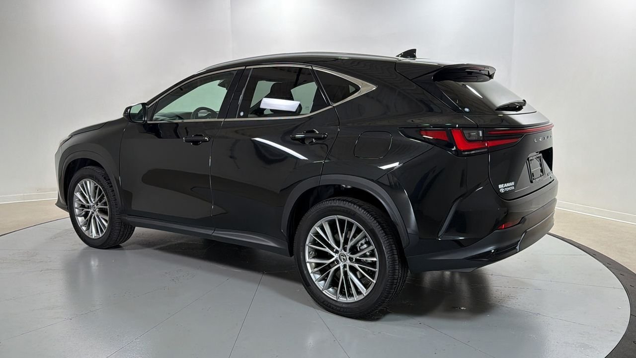 Used 2023 Black Lexus 350h Premium image 7
