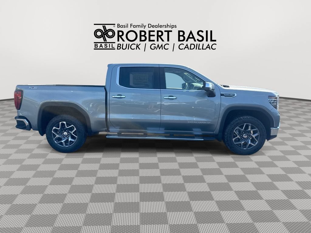 2026 GMC Sierra 1500 SLT - Photo 9
