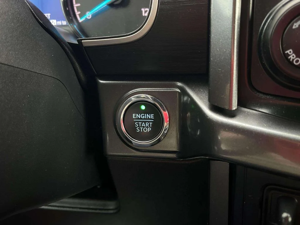 Used 2023 Carbonized Gray Metallic Ford XLT image 17