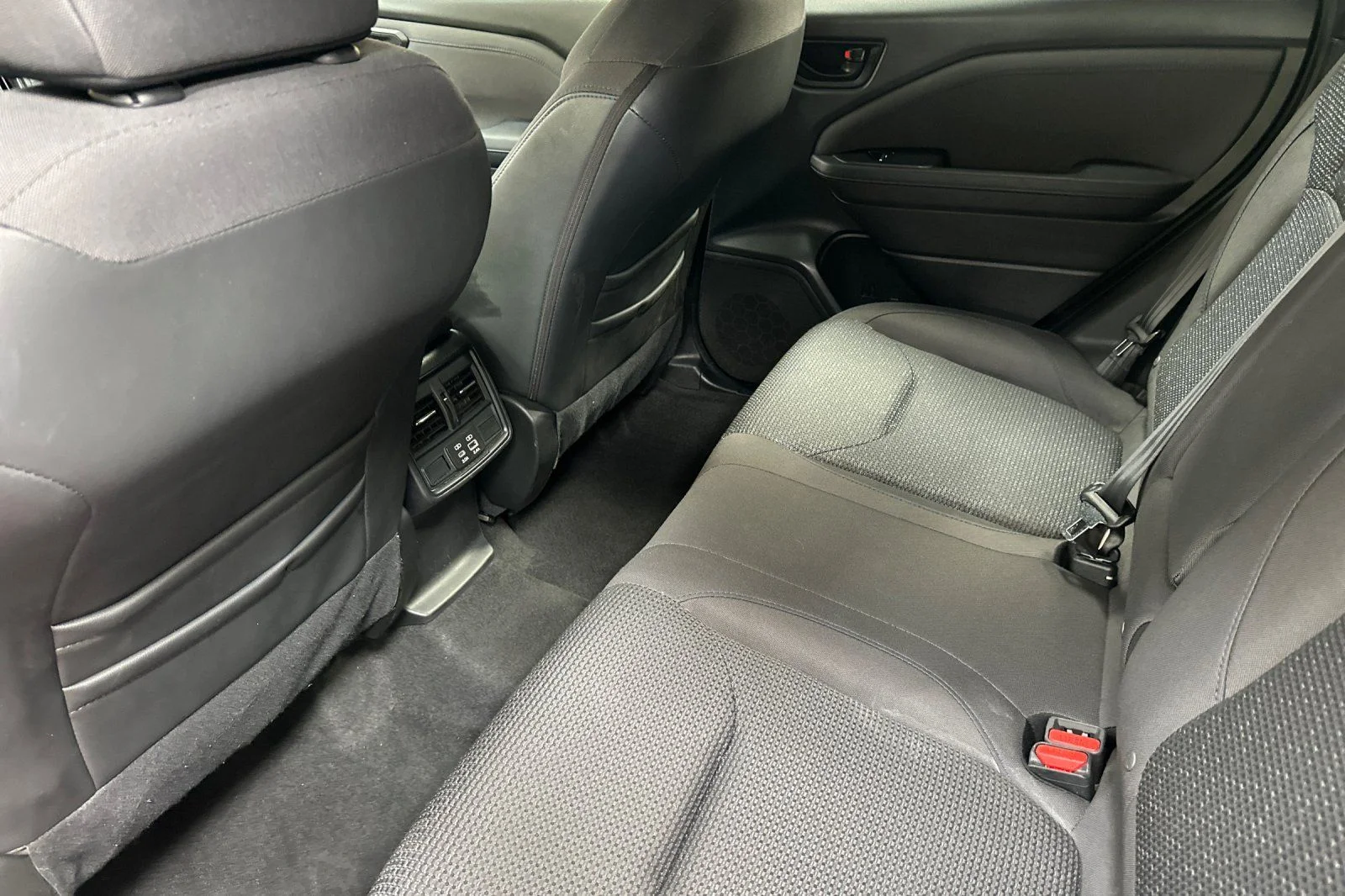 Certified Used 2025 Gray Subaru Premium image 16
