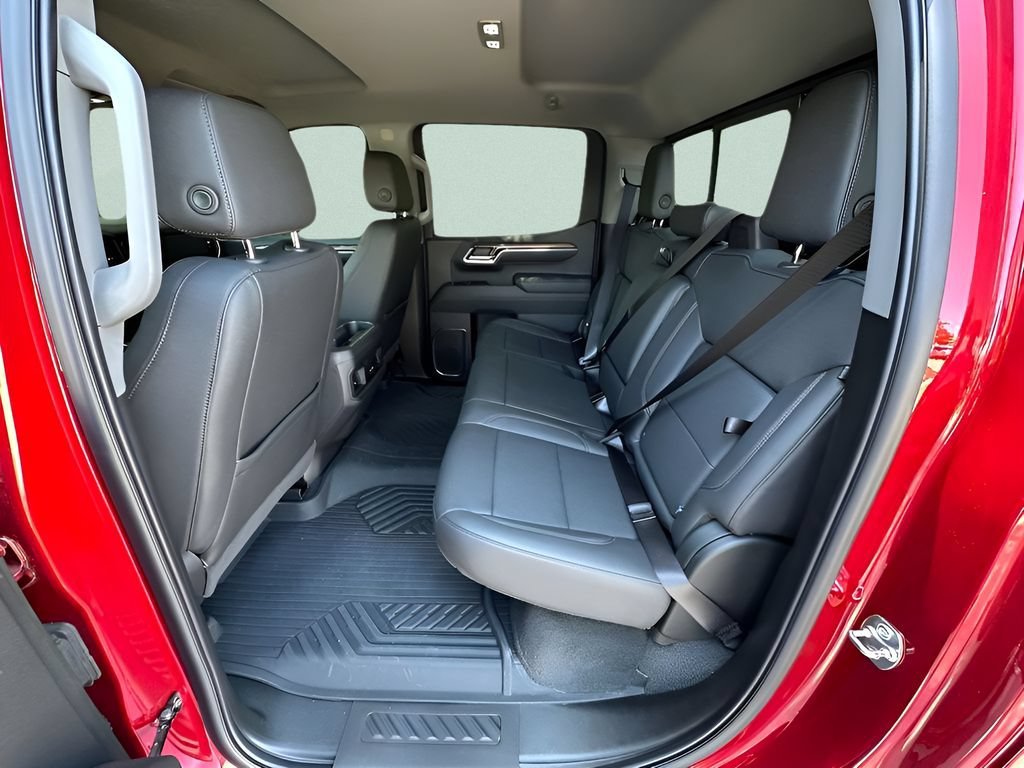 Used 2025 Radiant Red Tintcoat Chevrolet LT Trail Boss image 23