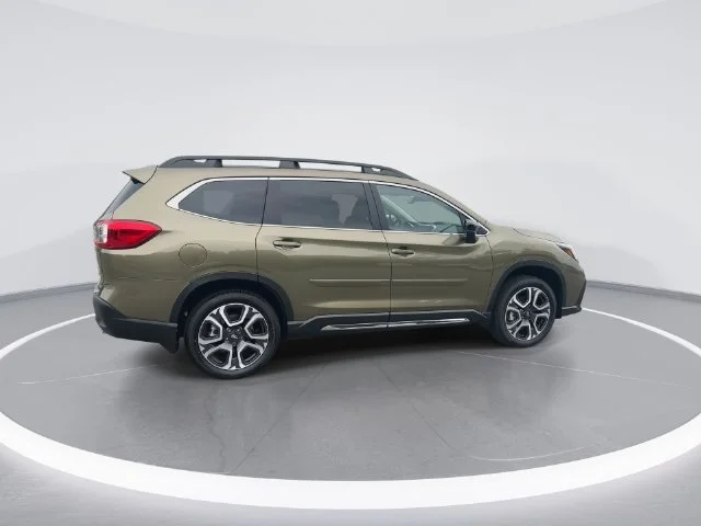 New 2026 AUTUMN GREEN METALLIC Subaru Limited 7-Passenger image 8