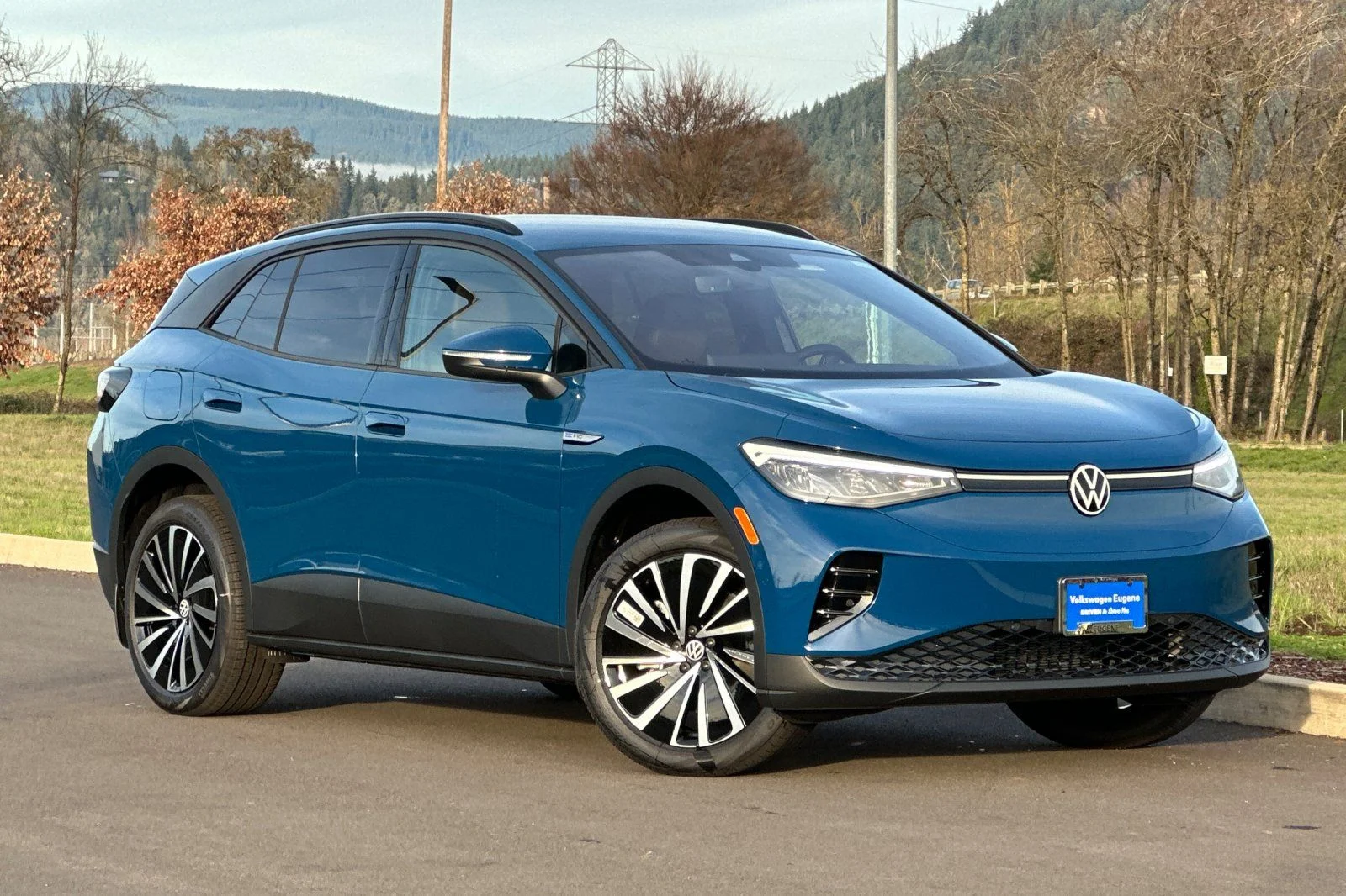 2025 Volkswagen ID.4 PRO AWD's photo