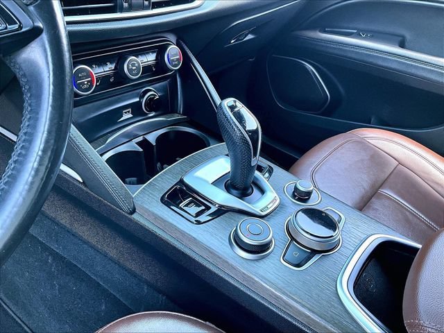 Used 2022 Moonlight Gray Me Alfa Romeo Ti image 20