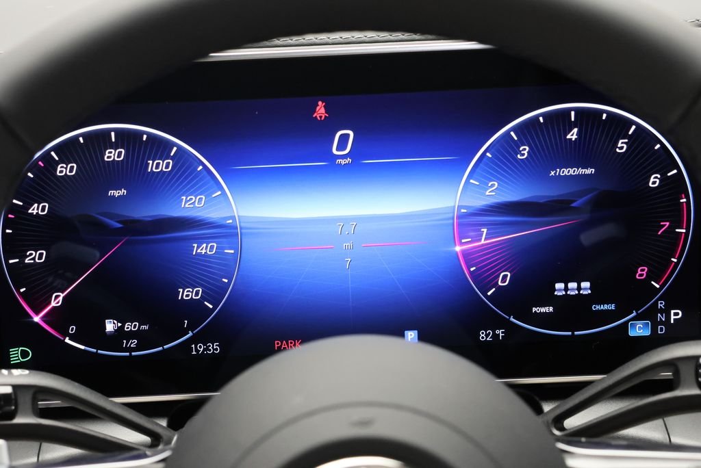 Used 2027  Mercedes-Benz GLC 300 image 23