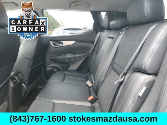 Used 2020 Gray Nissan SL image 19