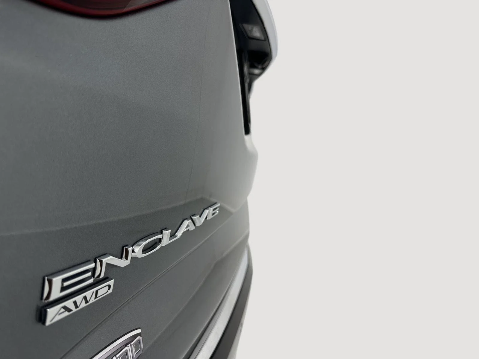 Used 2021 Includes Pitch Dark Night lower exterior accent color.) Buick Premium image 30