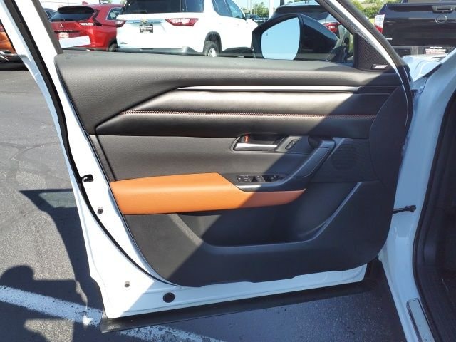 2025 Mazda CX-50 Premium - Photo 12