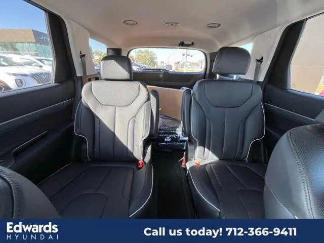 New 2025 Gray Hyundai SEL image 26