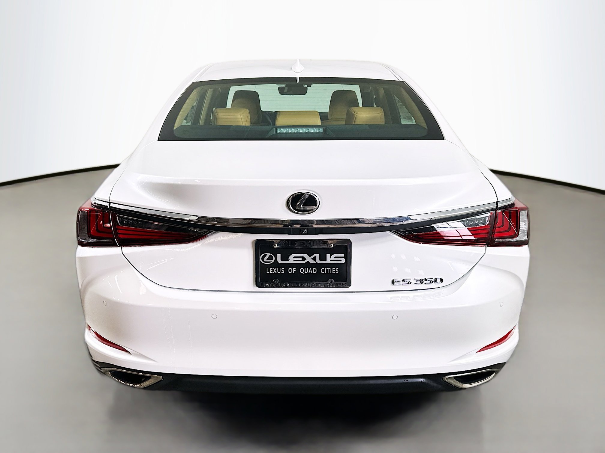 2025 Lexus ES 350 - Photo 7