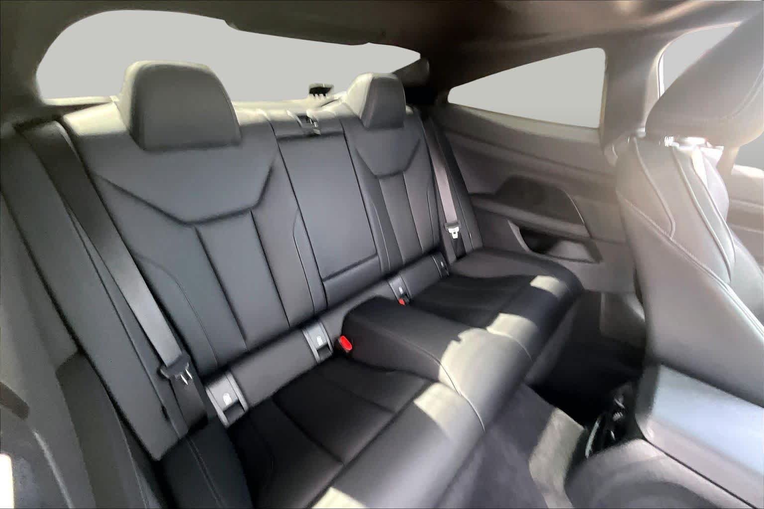Used 2024 Mineral White Metallic BMW 430i xDrive image 16