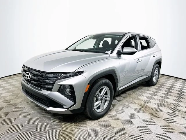 New 2026 Hyundai TUCSON SE