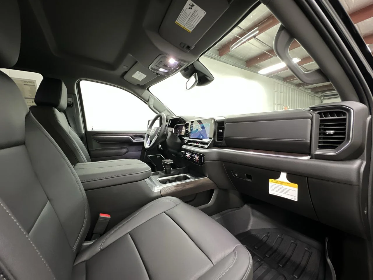 2026 GMC Sierra 1500 SLT - Photo 87