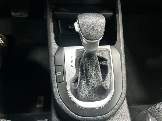 Used 2023 Blue Kia LXS image 21