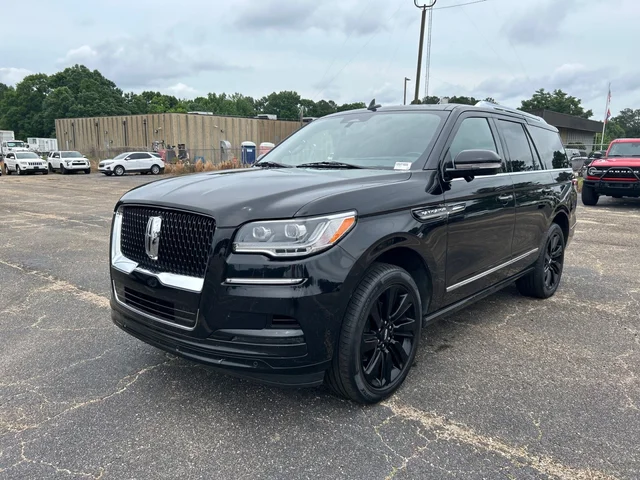 2023 Lincoln Navigator Reserve