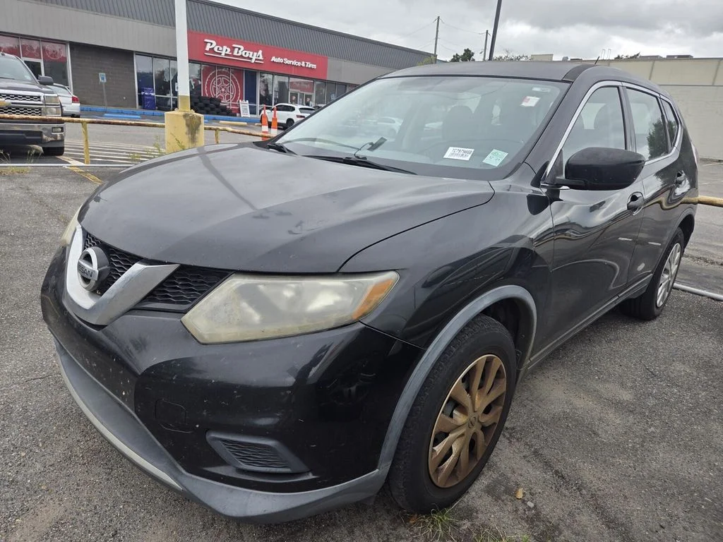 Used 2016 Black Nissan S image 1