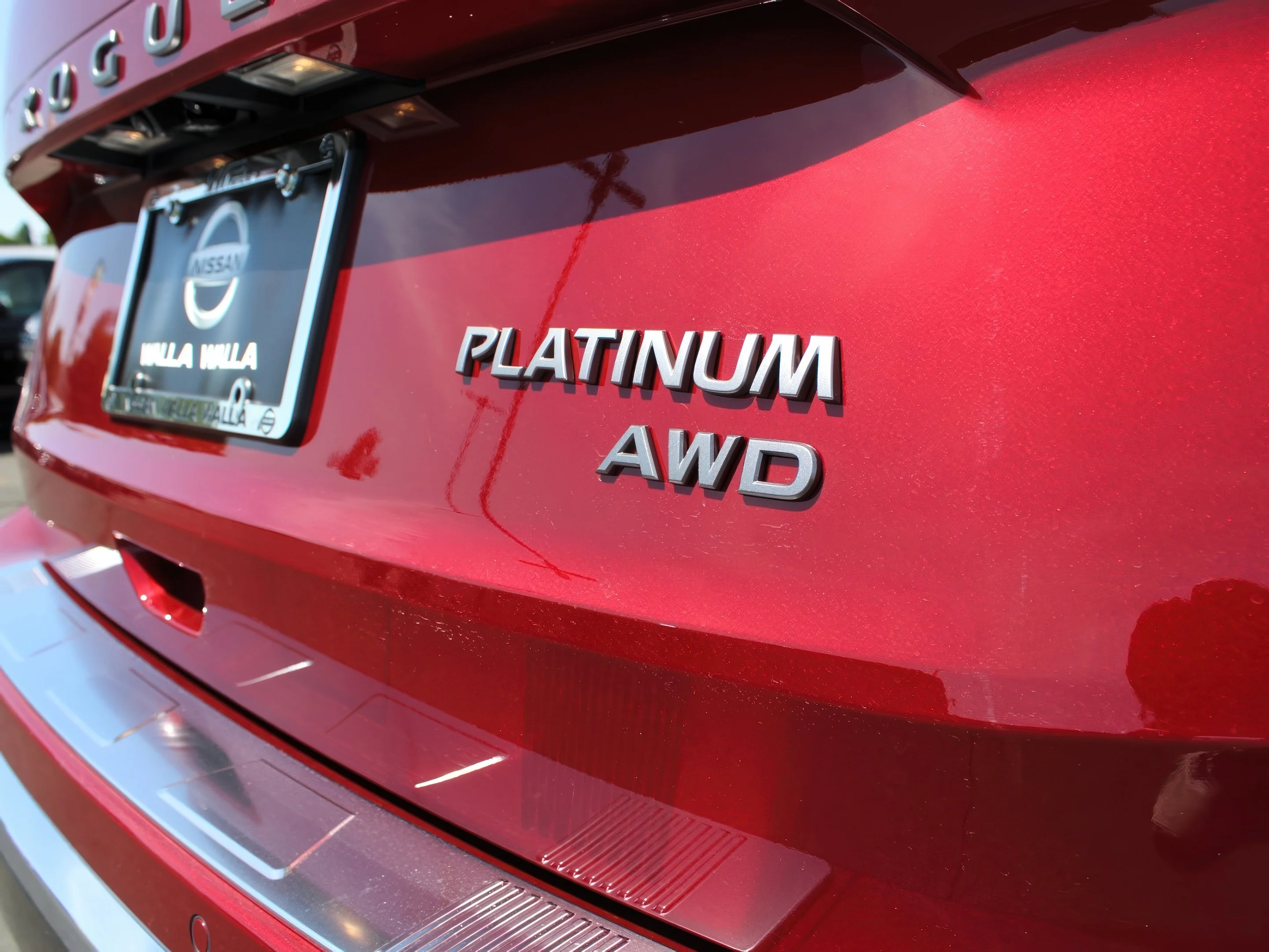 New 2025 Scarlet Ember Tintcoat Nissan Platinum image 38