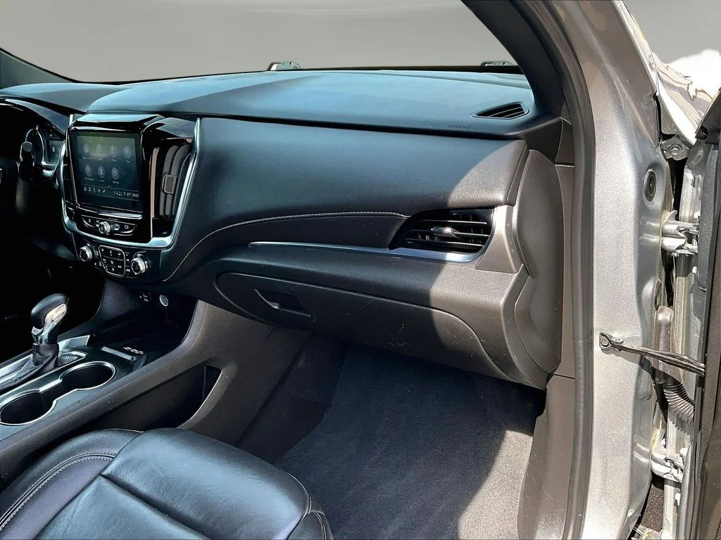 Used 2023 Gray Chevrolet LT Leather image 30