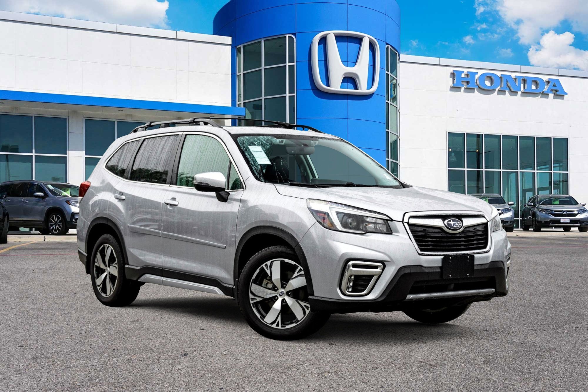 2021 Subaru Forester Touring's photo