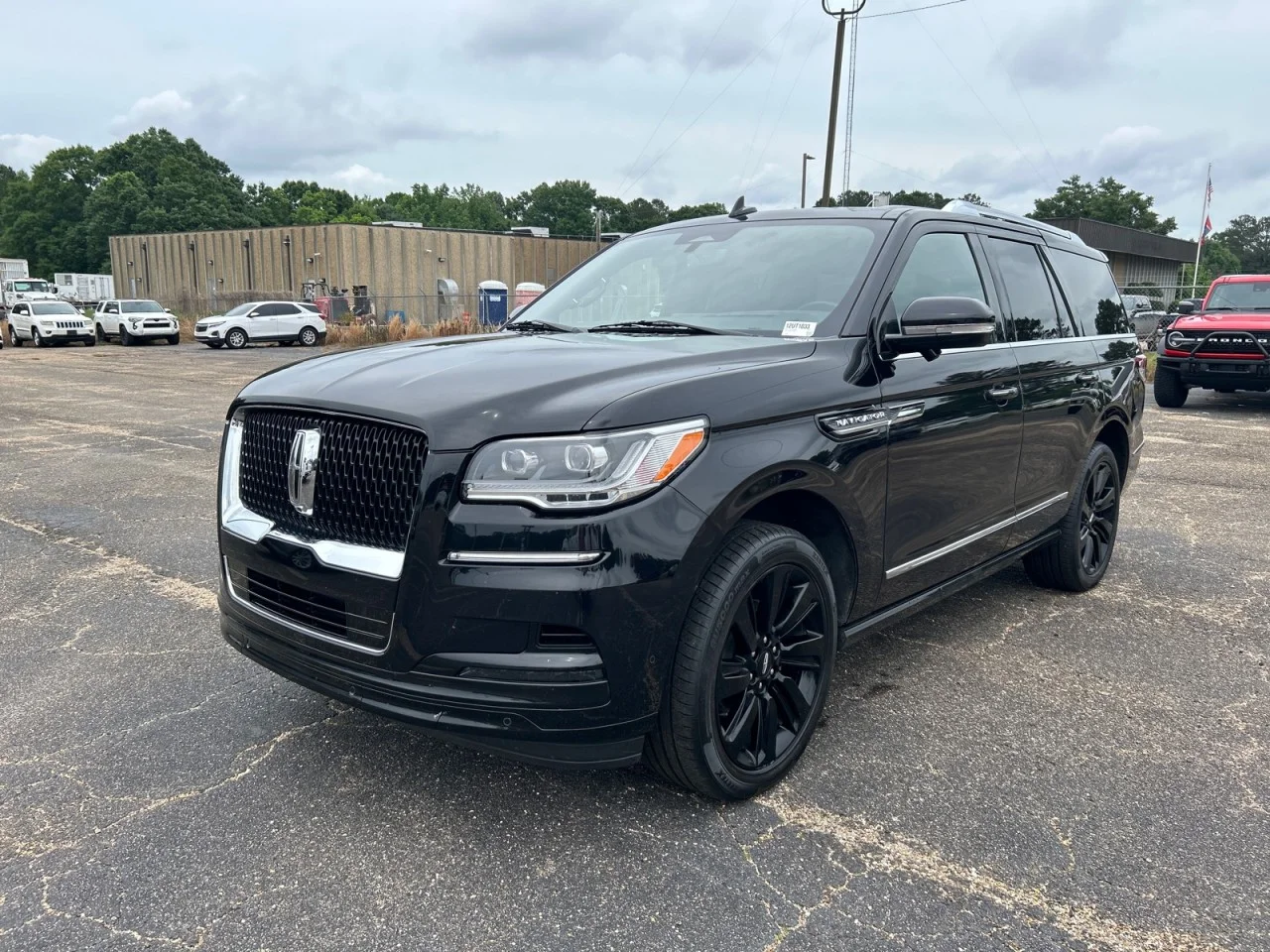 2023 Lincoln Navigator Reserve 4WD's photo