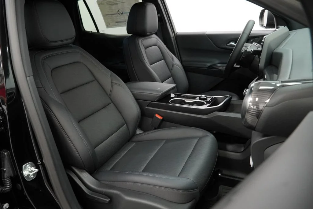 New 2026 Mosaic Black Metallic Chevrolet LT image 27