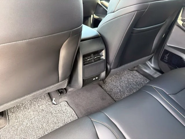 New 2026 White Jeep  image 8