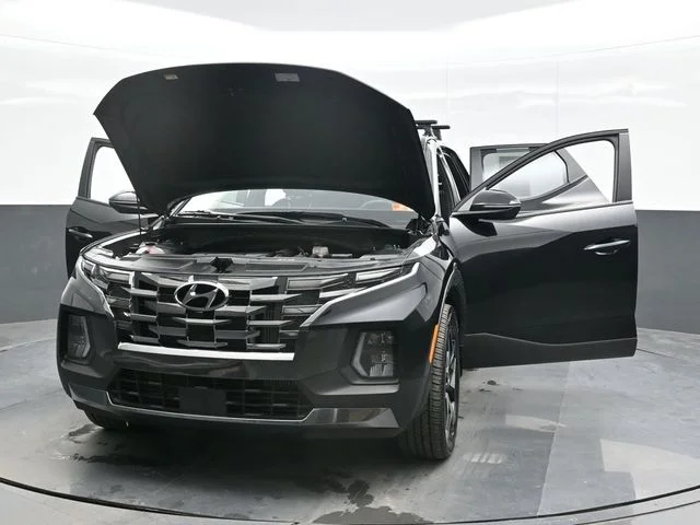 Used 2023 Black Hyundai Limited image 30