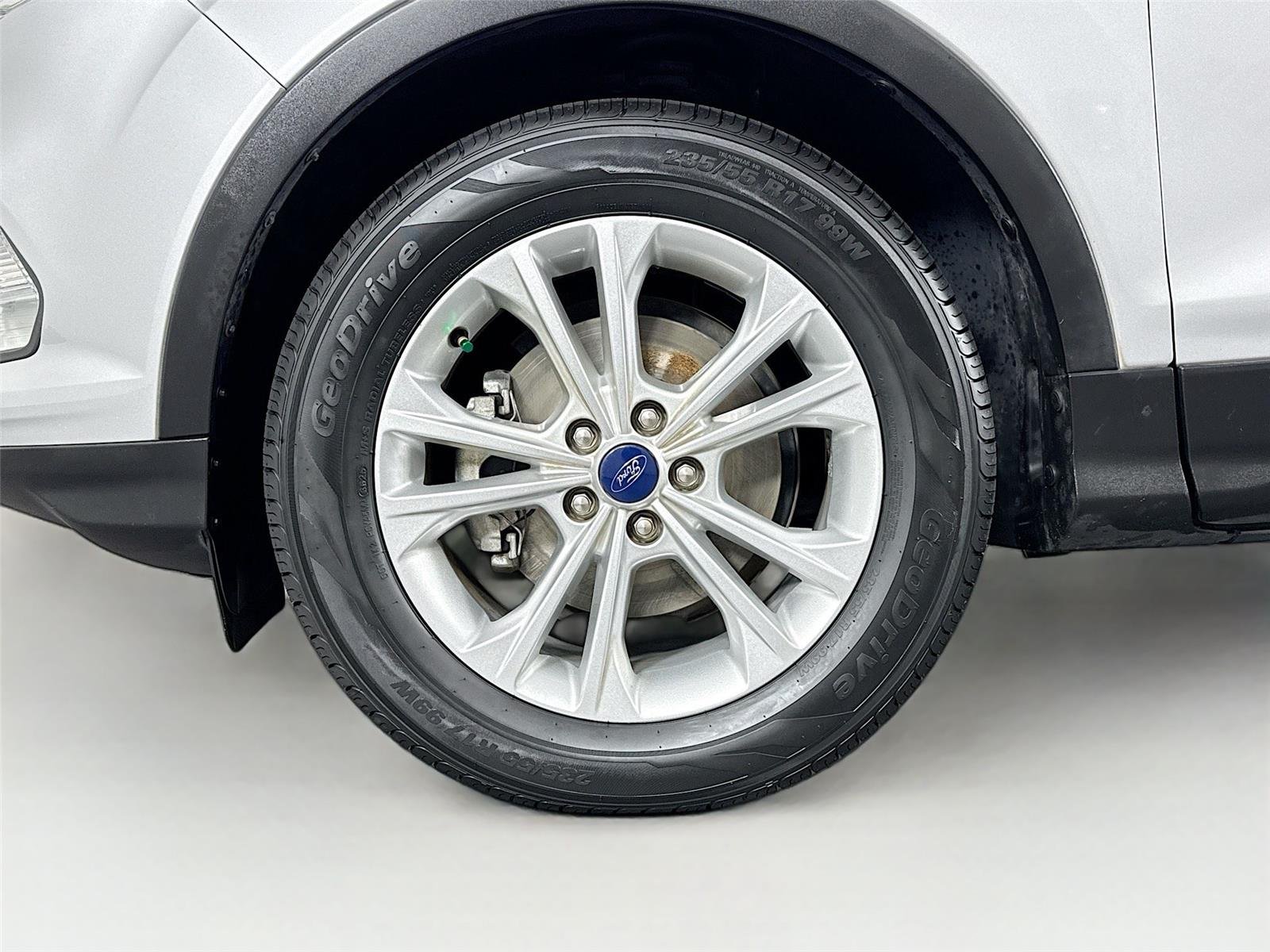 Used 2018 Ingot Silver Ford SE image 42