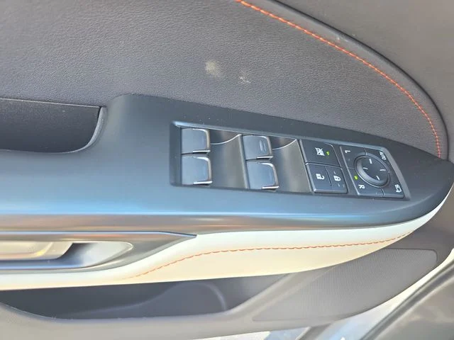 Used 2023 Silver Lexus 350 Luxury image 27