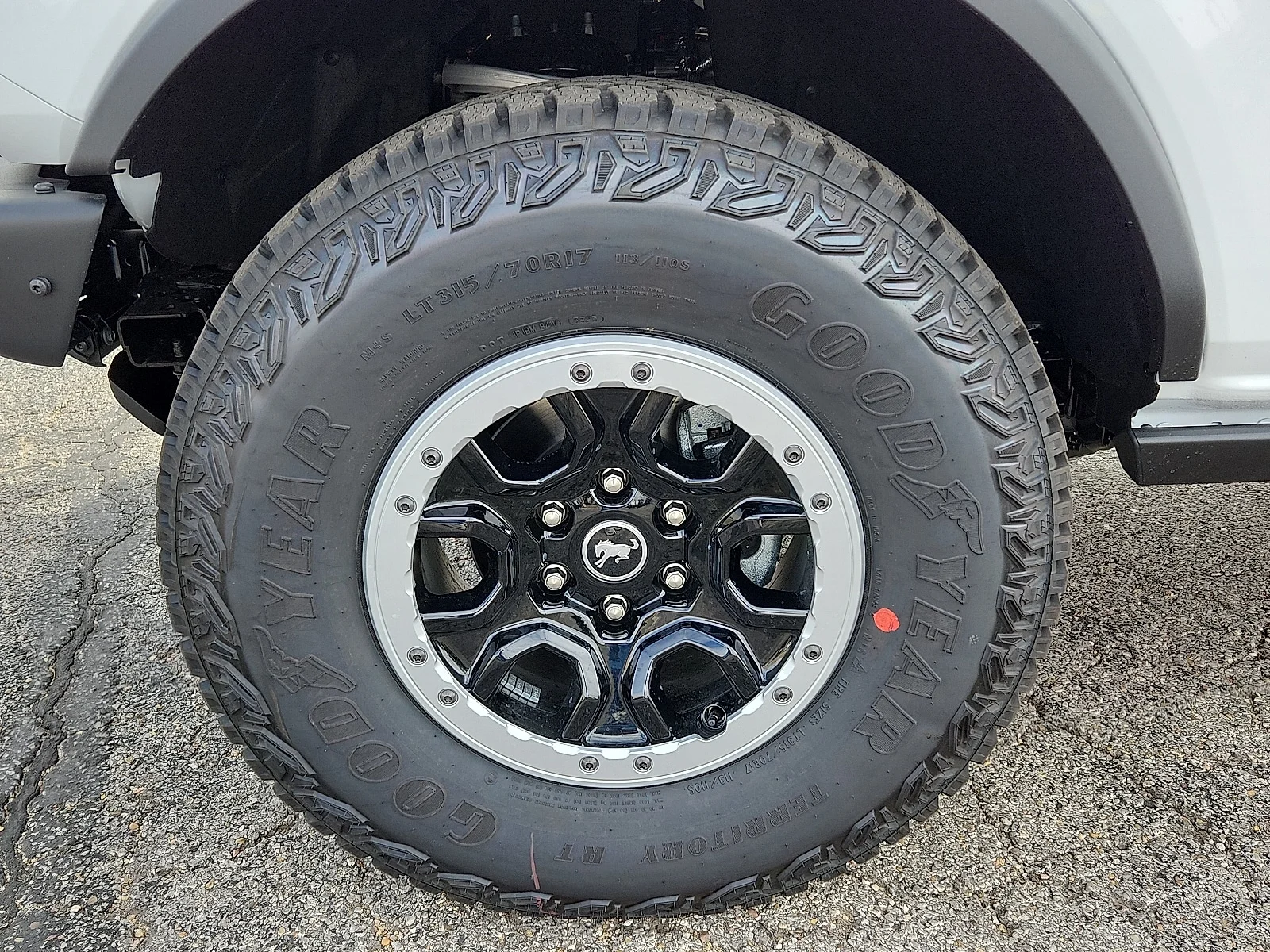 New 2025 Oxford White Ford Badlands&reg; image 7