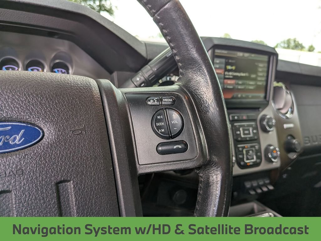 Used 2014 Oxford White Ford Lariat image 22