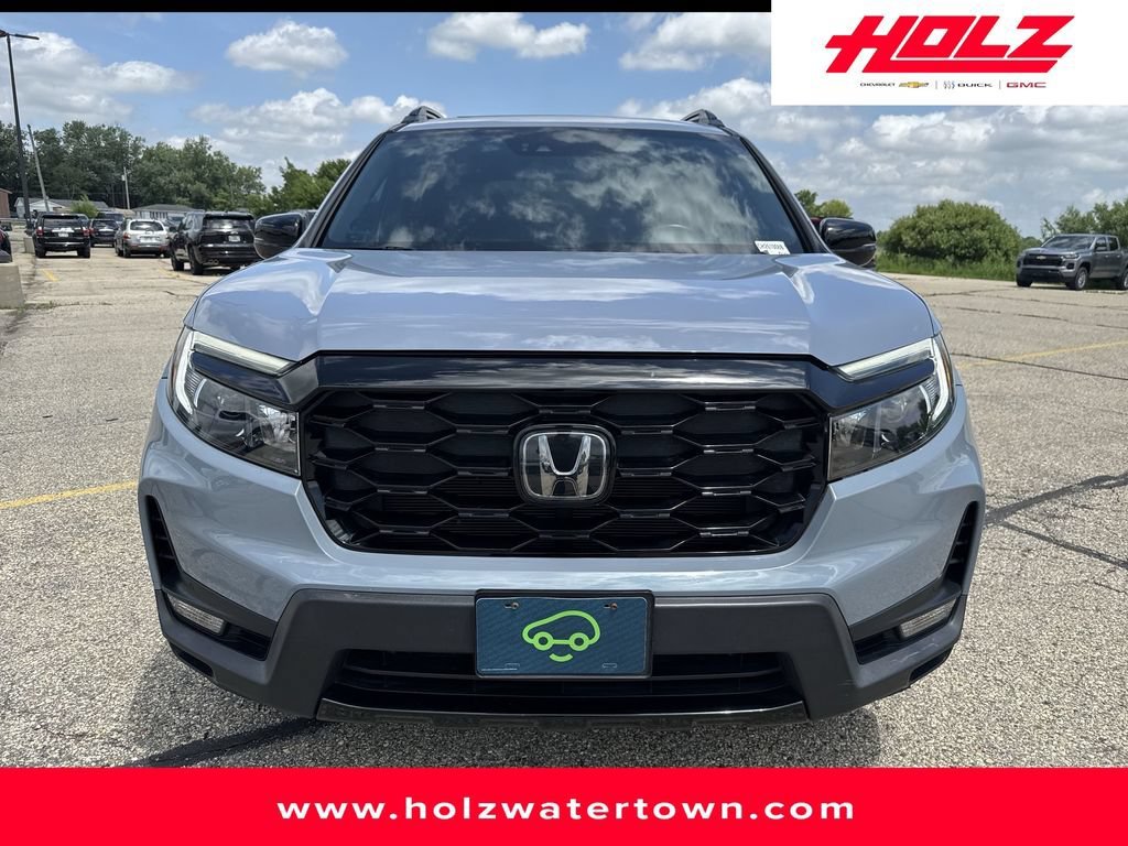 Used 2022 Gray Honda AWD Elite image 2