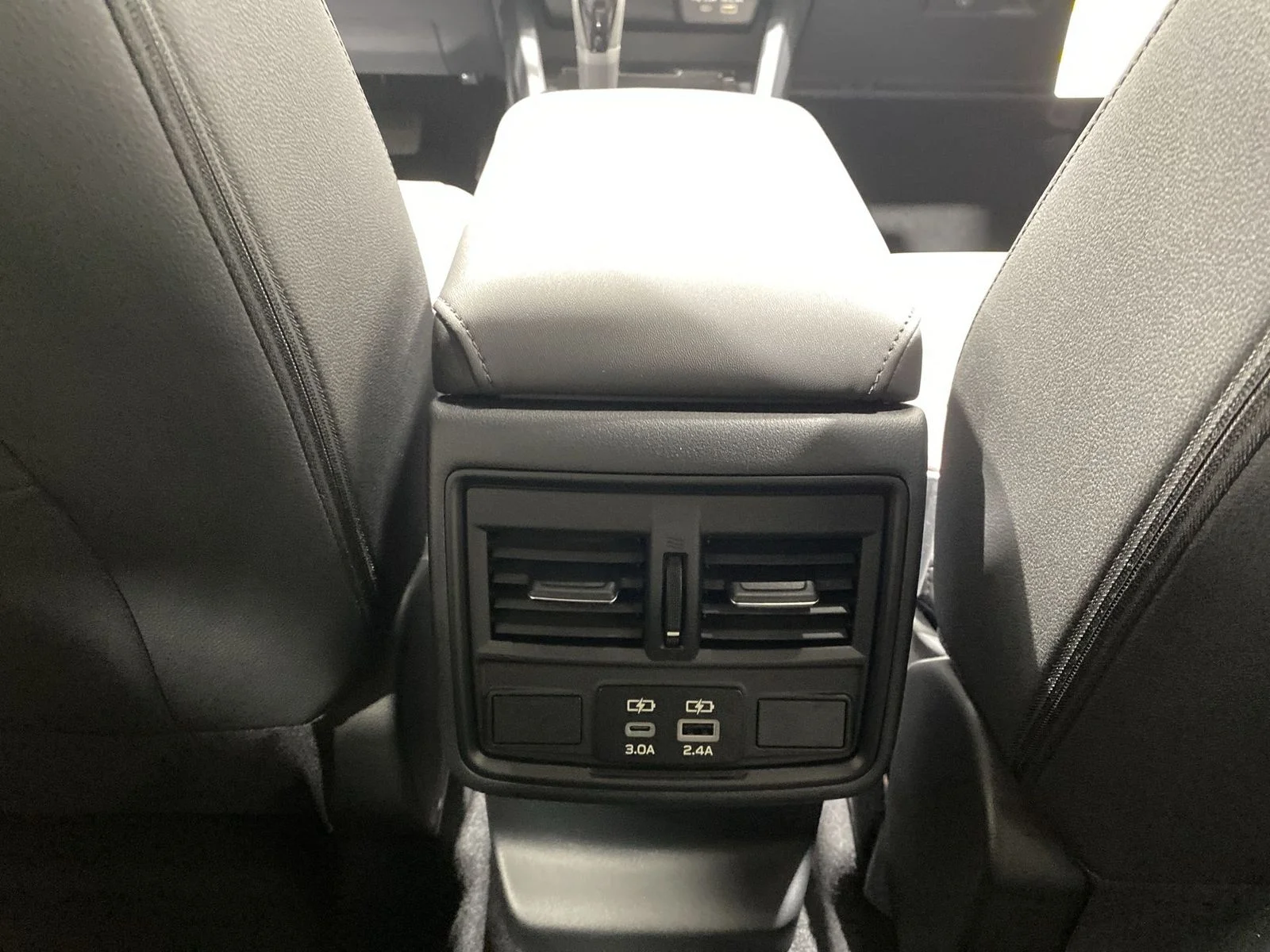 New 2026 CRYSTAL BLACK SILICA Subaru Premium image 21