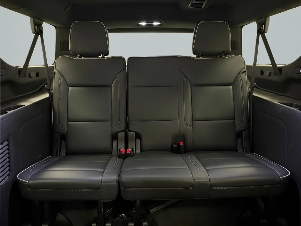 Used 2023 White Chevrolet Premier image 14