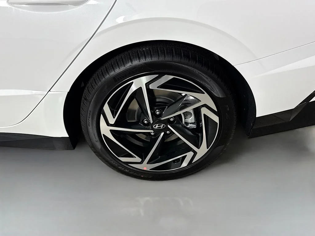New 2026 Serenity White Hyundai SEL Sport image 29