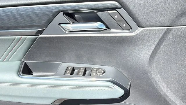 New 2026 Sterling Metallic GMC AT4 image 22