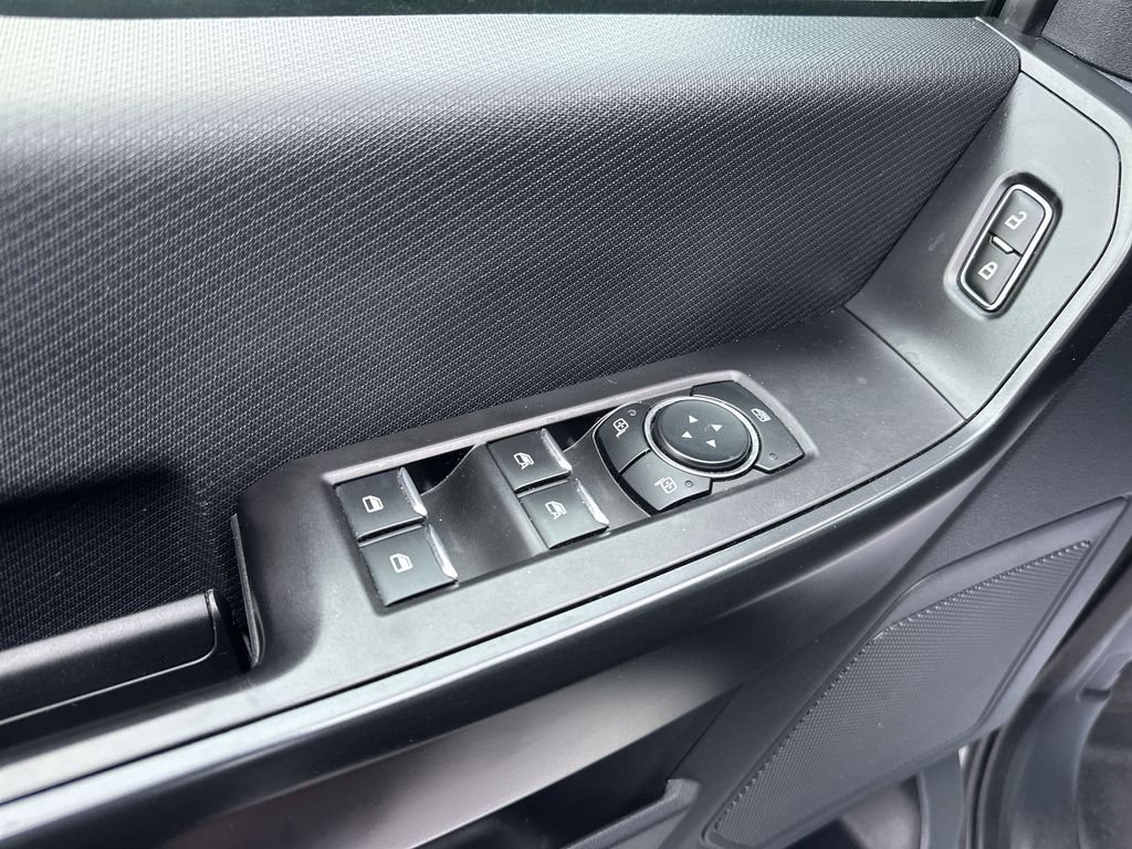 Used 2023 White Ford XL image 13