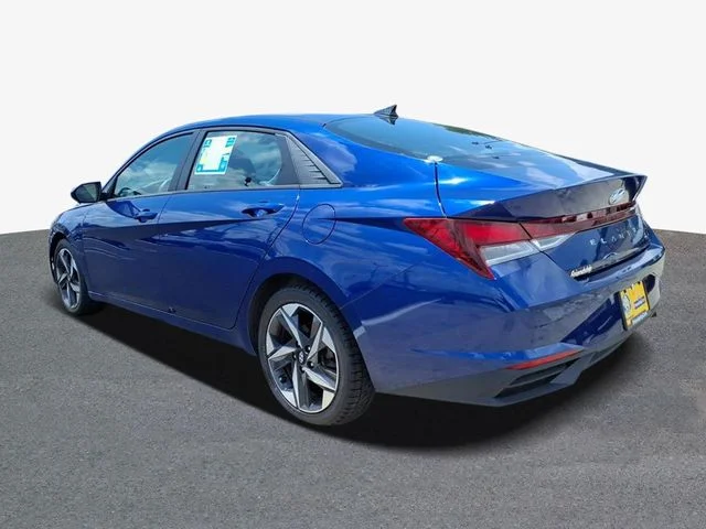Used 2023 Blue Hyundai SEL image 2