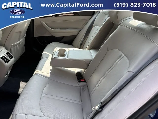 Used 2016 Blue Hyundai Limited image 18