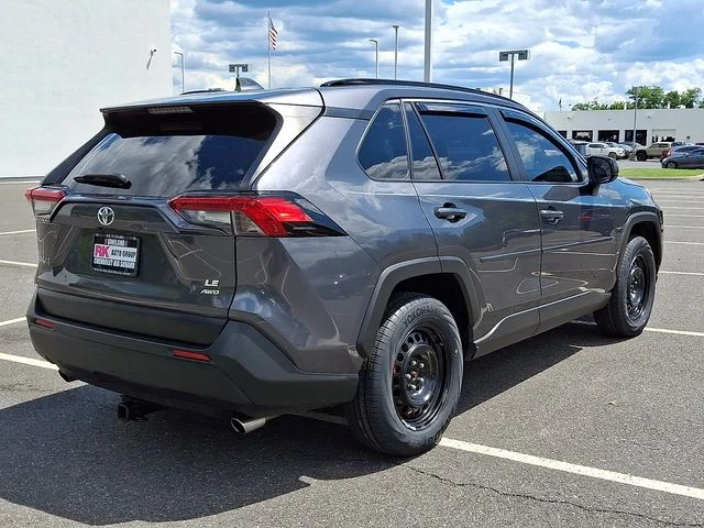 Used 2019 Gray Toyota LE image 7